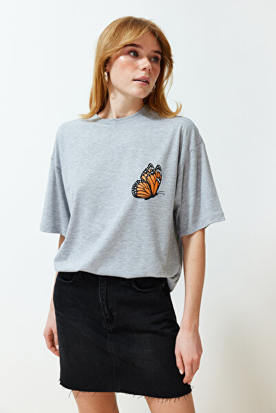 Trendyol Collection Gray Melange Front and Back Printed Oversize/Wide Fit Crew Neck Knitted T-Shirt TWOSS24TS00119