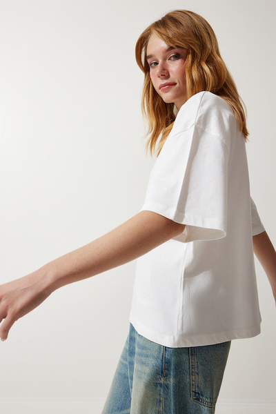 Happiness İstanbul Női törtfehér prémium nyakú, nagyméretű, kötött póló AH00160