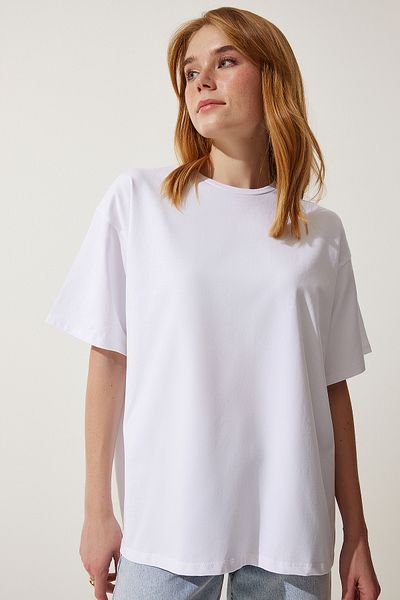 Happiness İstanbul Weißes Basic-Strick-T-Shirt für Damen HW00007