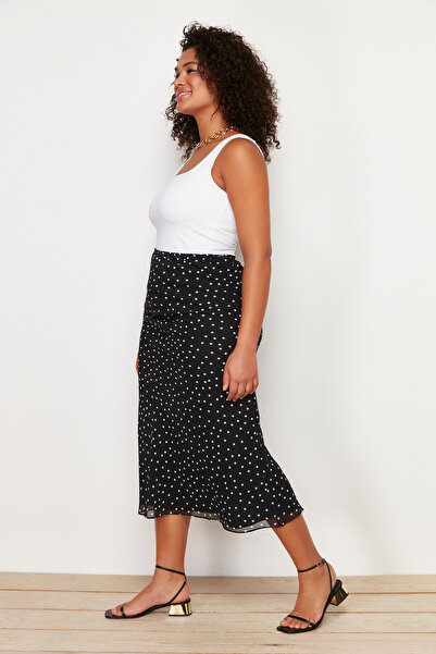 Trendyol Curve Tkaná sukně Black Puntíková ryba TBBSS24AZ00024