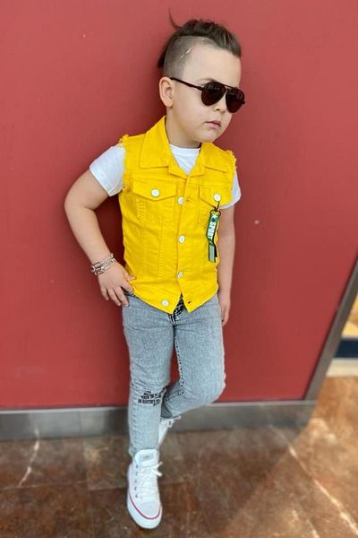 Riccotarz Boy's Merci Letter Printed T-Shirt with Jean Pants and Button Detail Zero Sleeve Jean Yellow Vest Bottoming Top