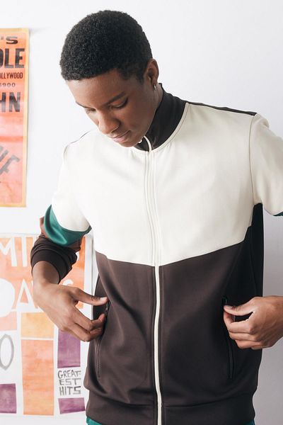 DeFacto Regular Fit Stand Collar Zippered Sweatshirt Z5893az23sp