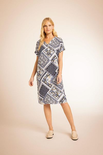 DeFacto Patterned V-Neck Midi Dress - Short Sleeve Z8269az23sm