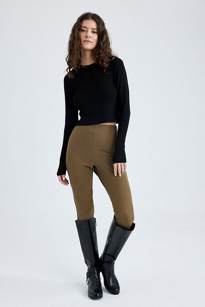 DeFacto Kalhoty Skinny Fit s vysokým pasem na zip Dlouhá délka Krátké nohavice Z8411Az22Wn