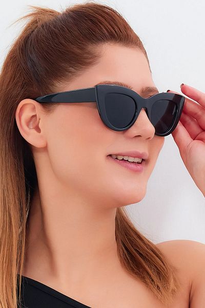 Nilu Moda Thick Framed Design Cat Eye Bright Black Women's Sunglasses