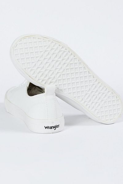 WRANGLER White Men's Rubber Sole Sneakers W231S17012