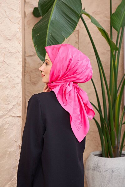 İpek وشاح جاكار بنمط مربعات باللون الوردي