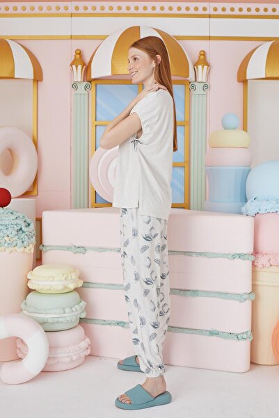 Sevim Жіночий короткий рукав бежевий піжамний комплект C0T7N651