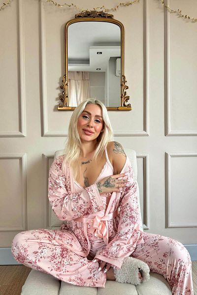 Pijamaevi Pink Flore Exkluzív kötött női pizsama szett pongyolával