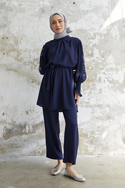 InStyle Набір з двох сатинових рукавів з каменем - темно-синій