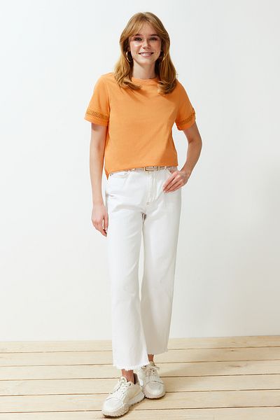 Trendyol Collection Tricou tricotat cu model de bază/regulat cu accesorii portocalii TWOSS24TS00048