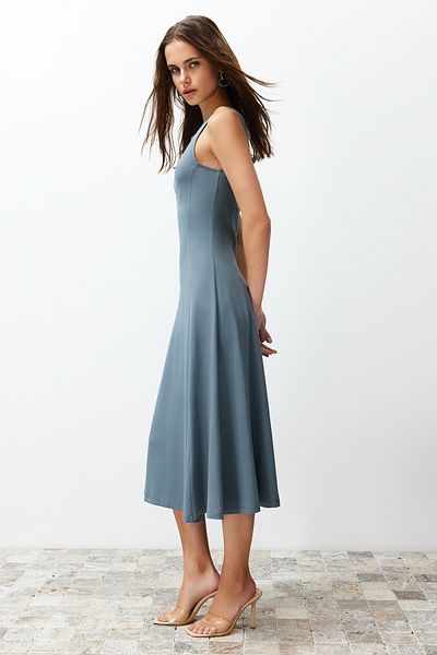 Trendyol Collection Anthracite 100% Cotton Skater/Waist Opening Crew Neck Sleeveless Midi Knitted Midi Dress TWOSS24EL00193