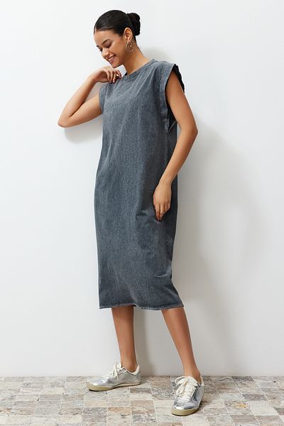 Trendyol Collection Anthrazitfarbenes gerades Strickkleid - TWOSS24EL00126