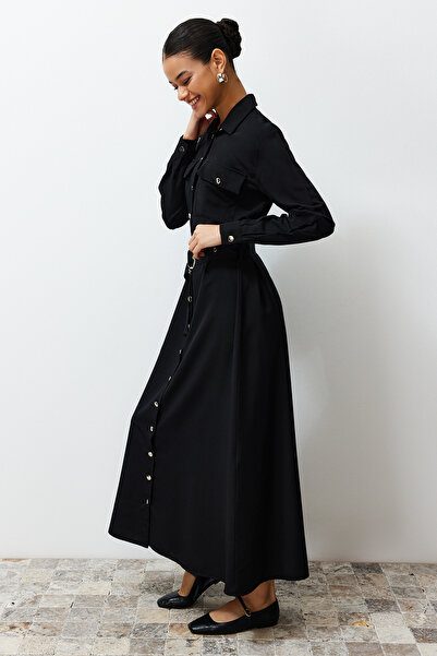 Trendyol Modest Φόρεμα υφασμένο με λεπτομέρεια μαύρου χρυσού TCTSS24EB00132