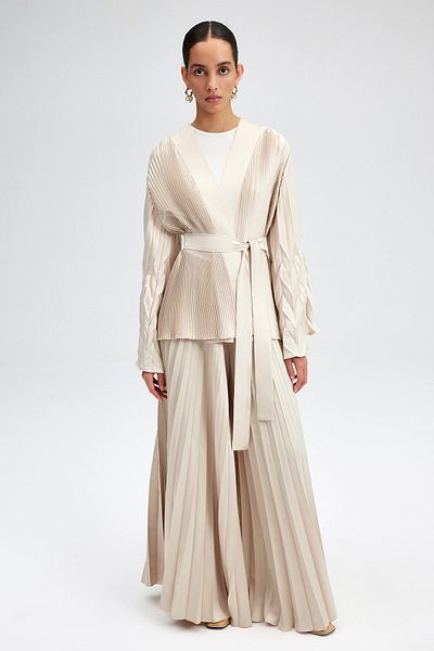 Touché Privé BOL SLEEVE PLEATED PANT AND SLEEVE DETAILED PLEATED KIMONO