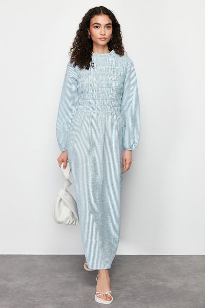 Trendyol Modest Зелена сукня в дрібну смужку TCTSS24EB00082