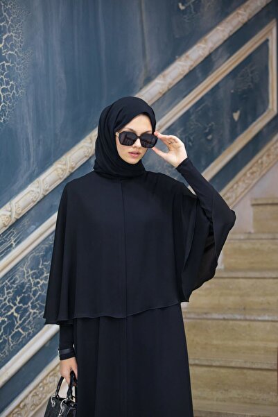 Ferraceci عباءة فيريس