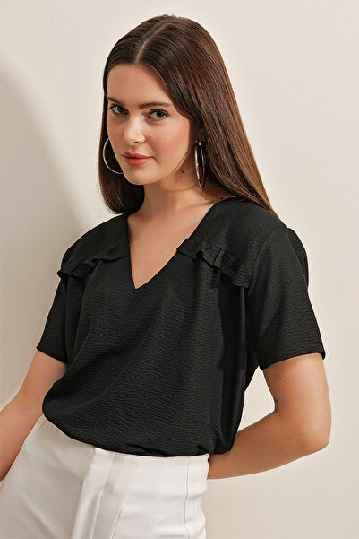 Bigdart 0458 Frilly V-Neck Knitted Blouse - Black