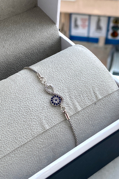 TAKIPORT سوار نسائي من الزركون قابل للتعديل باللون الفضي بتفاصيل إنفينيتي