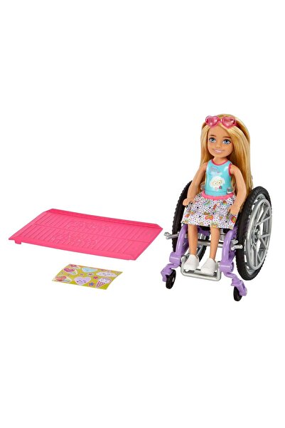 Barbie Chelsea Bebek ve Tekerlekli Sandalyesi HGP29