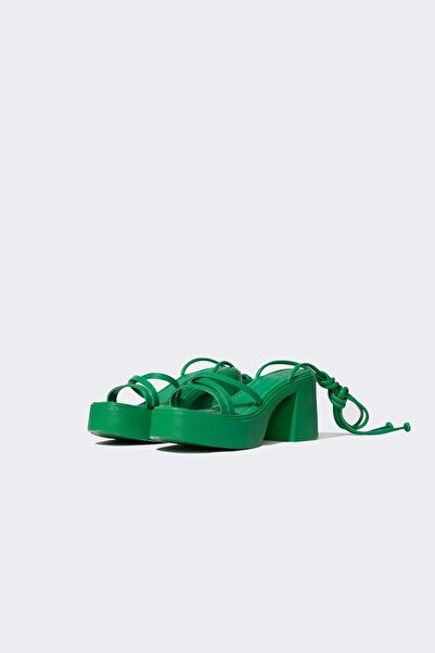 DeFacto Dámské sandály se silnou podrážkou Z9101az23sm