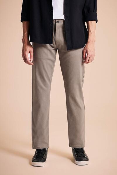 DeFacto Regular Fit Straight Leg Trousers R4902az23sp