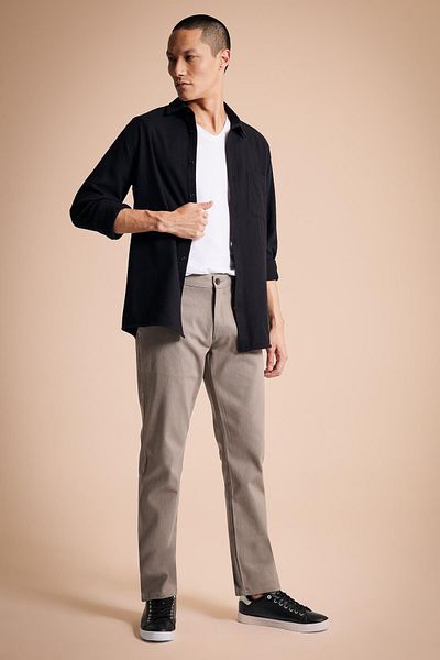 DeFacto Regular Fit Straight Leg Trousers R4902az23sp