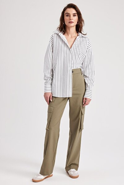 DeFacto Cargo Fit magas derekú, egyenes lábú nadrág rakodó zsebekkel A1572ax23sm