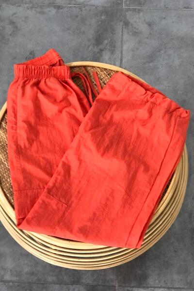 Yağmur Butik Kargo Cep Detaylı Paraşüt Kumaş Eşofman Altı