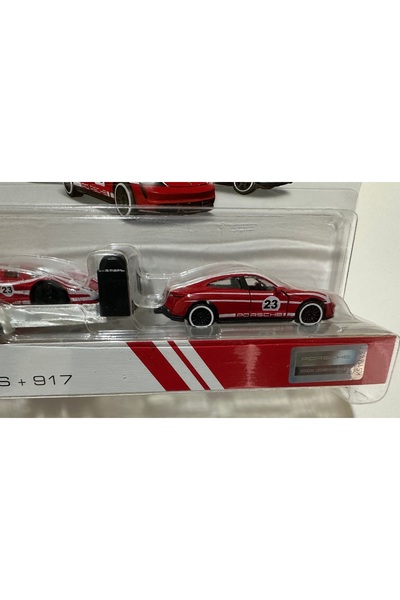 Majorette بورشه تايكان توربو s + 917