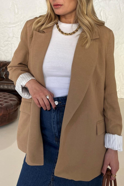 Laluvia Μπουφάν από λινό καμηλό ριγέ