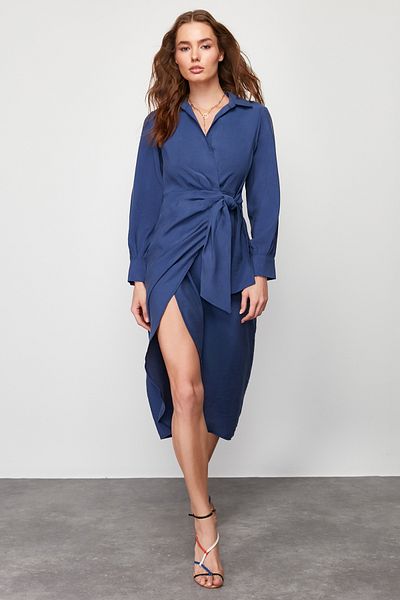 Trendyol Collection Rochie Midi Indigo cu piept dublu - Detaliat cravată, țesătură, TWOSS24EL00521