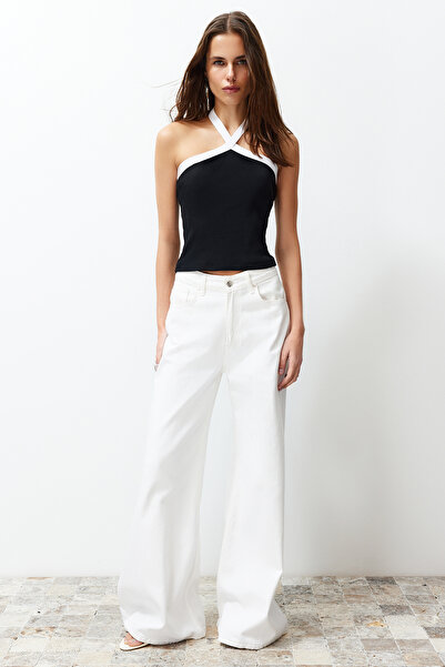 Trendyol Collection Black Color Blocked Halter Ribbed Stretchy Knitted Blouse TWOSS24BZ00162