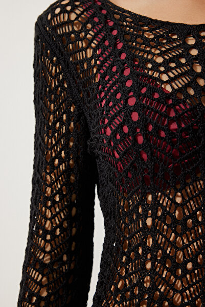 Happiness İstanbul Siyah Ajurlu Triko Plaj Elbisesi PF00073