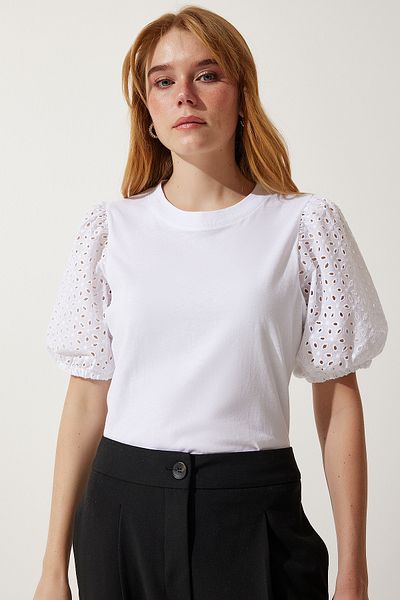 Happiness İstanbul Tricou alb tricotat festonat pentru femei WO00032