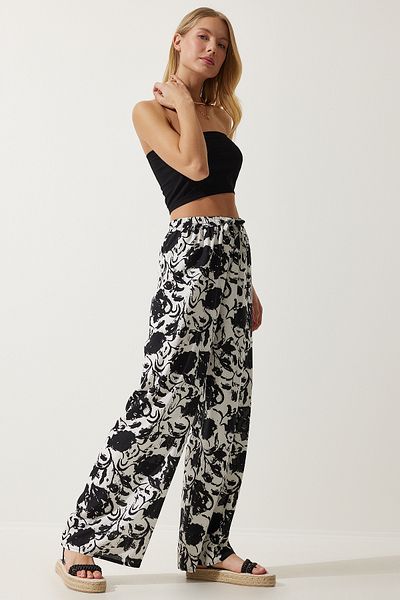 Happiness İstanbul Women's Vibrant White Patterned Flowing Viscose Palazzo Trousers EN00606