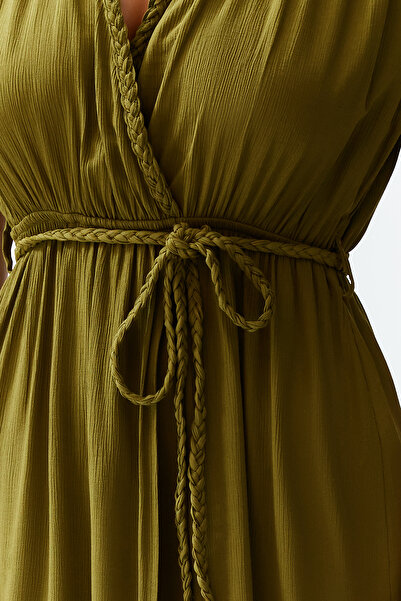 Trendyol Collection Zelené maxi tkané plážové šaty s rozparkem TBESS23EL00069