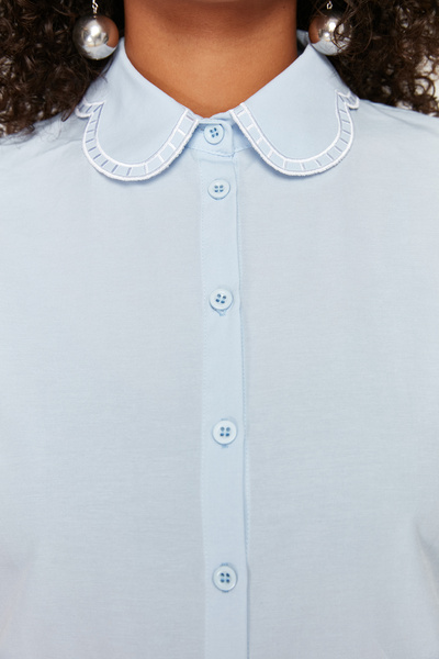 Trendyol Curve Синій тканий гомлек з вишивкою на плечах і комірі TBBSS24AX00009