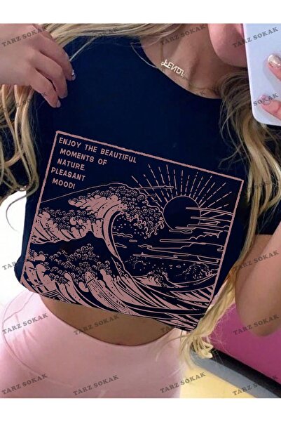 Adrift Skraćeni kroj CKOD-232913 Talas/Sun Slogan Štampano Kratki Rukav
