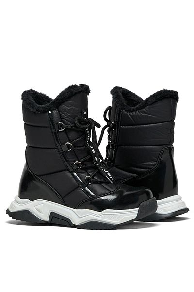 Tonny Black Κοριτσίστικες μαύρες λουστρίνι Thermo Sole μπροστά με κορδόνια Snow Boots