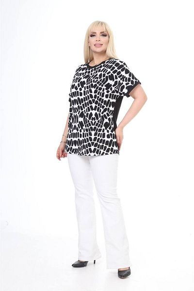 mezura tekstil LARGE SIZE SHORT SLEEVE BICYCLE COLLAR FRONT PATTERNED BACK FLAT BLACK STYLISH COMFORTABLE VISCOSE COMBED BLUZ