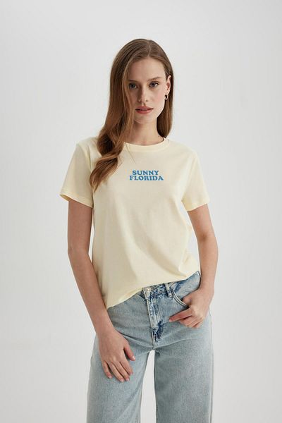 DeFacto Regular Fit Crew Neck Printed Short Sleeve T-Shirt C6604ax24sm