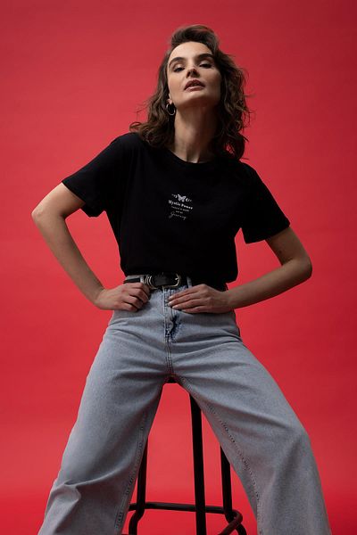 DeFacto Regular Fit Crew Neck Short Sleeve 100% Cotton T-Shirt Z8366az23sm