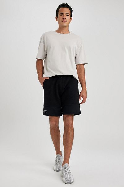 DeFacto Slim Fit Printed Shorts Z5060az23hs