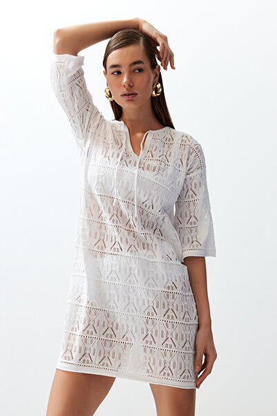 Trendyol Collection Mini-Strandkleid aus Strick - Weiß, Geschnürt - TBESS24EL00093