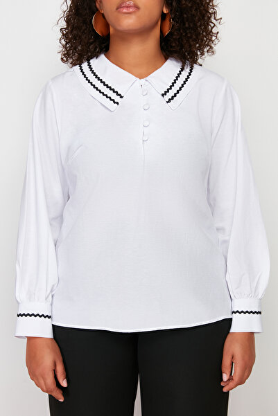 Trendyol Curve White Collar Detailed Woven Blouse TBBSS24AF00074