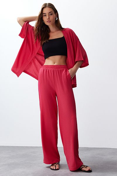 Trendyol Collection Relaxed Fit rózsaszín kötött kimona és nadrág szett - TWOSS24AU00091