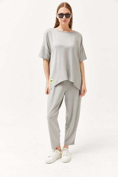 Olalook Graue asymmetrische Bluse für Damen mit weicher Struktur, Oberteil und Kristallen, Anzug TKM-19000269