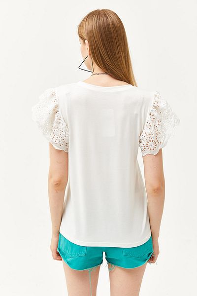 Olalook Women's Ecru Sleeve Scalloped Knitted Viscose Blouse BLZ-19002553