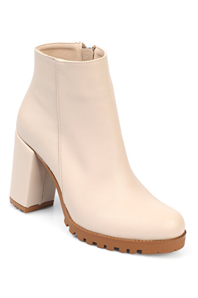 Capone Outfitters Round Toe Trac Sole Medium Heeled Women's Boots